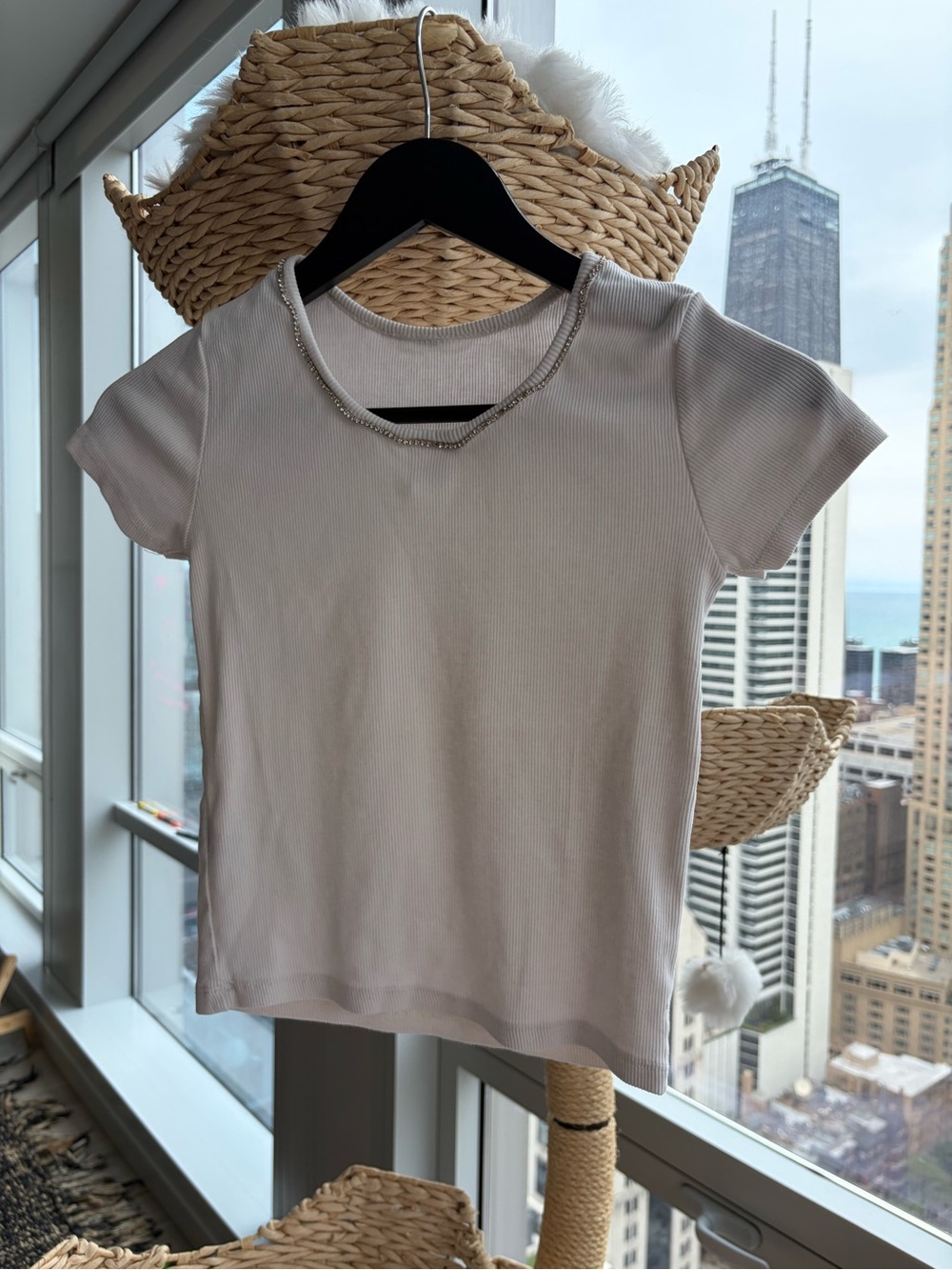 Zara White Short Sleeve Ribbed Tee - Picture 2 of 3